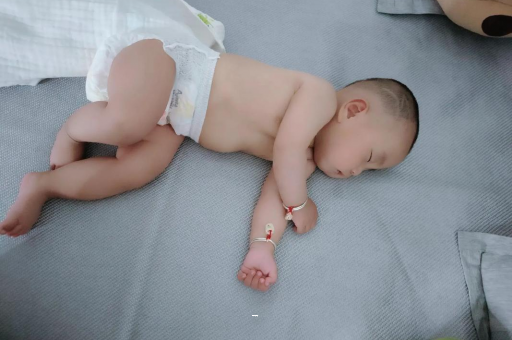 信阳宝宝短发型女